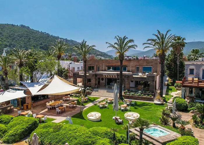 Casa Dell'arte Of Arts & Leisure Hotel 5*