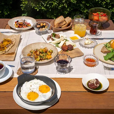 Casa Dell'arte Of Arts & Leisure Hotel Torba
