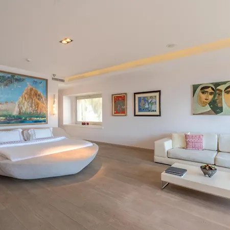 Casa Dell'arte Of Arts & Leisure