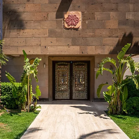 Casa Dell'arte Of Arts & Leisure Hotel 5*