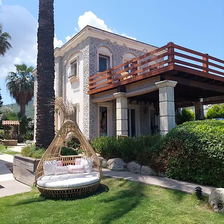 Casa Dell'arte Of Arts & Leisure Hotel Torba