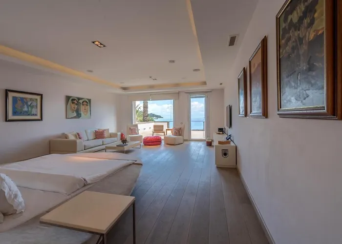 Hotel Casa Dell'arte Of Arts & Leisure Torba