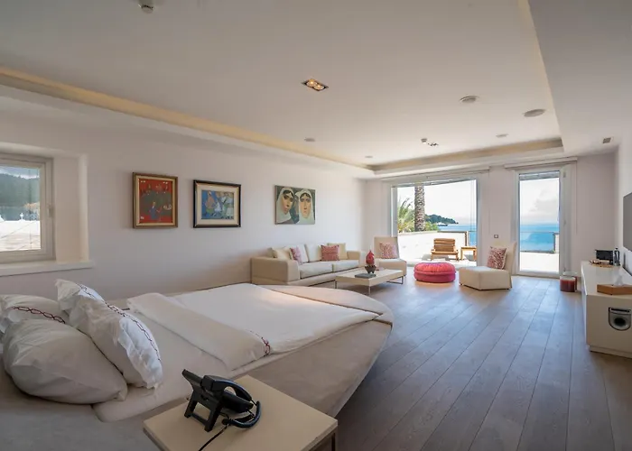 Hotel Casa Dell'arte Of Arts & Leisure Torba