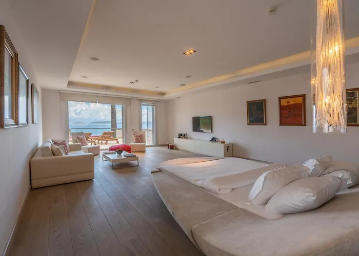 Casa Dell'arte Of Arts & Leisure Hotel Torba